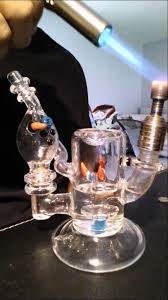 Many people have started to buy rigs and torches in order to smoke this drug, which is costly. 