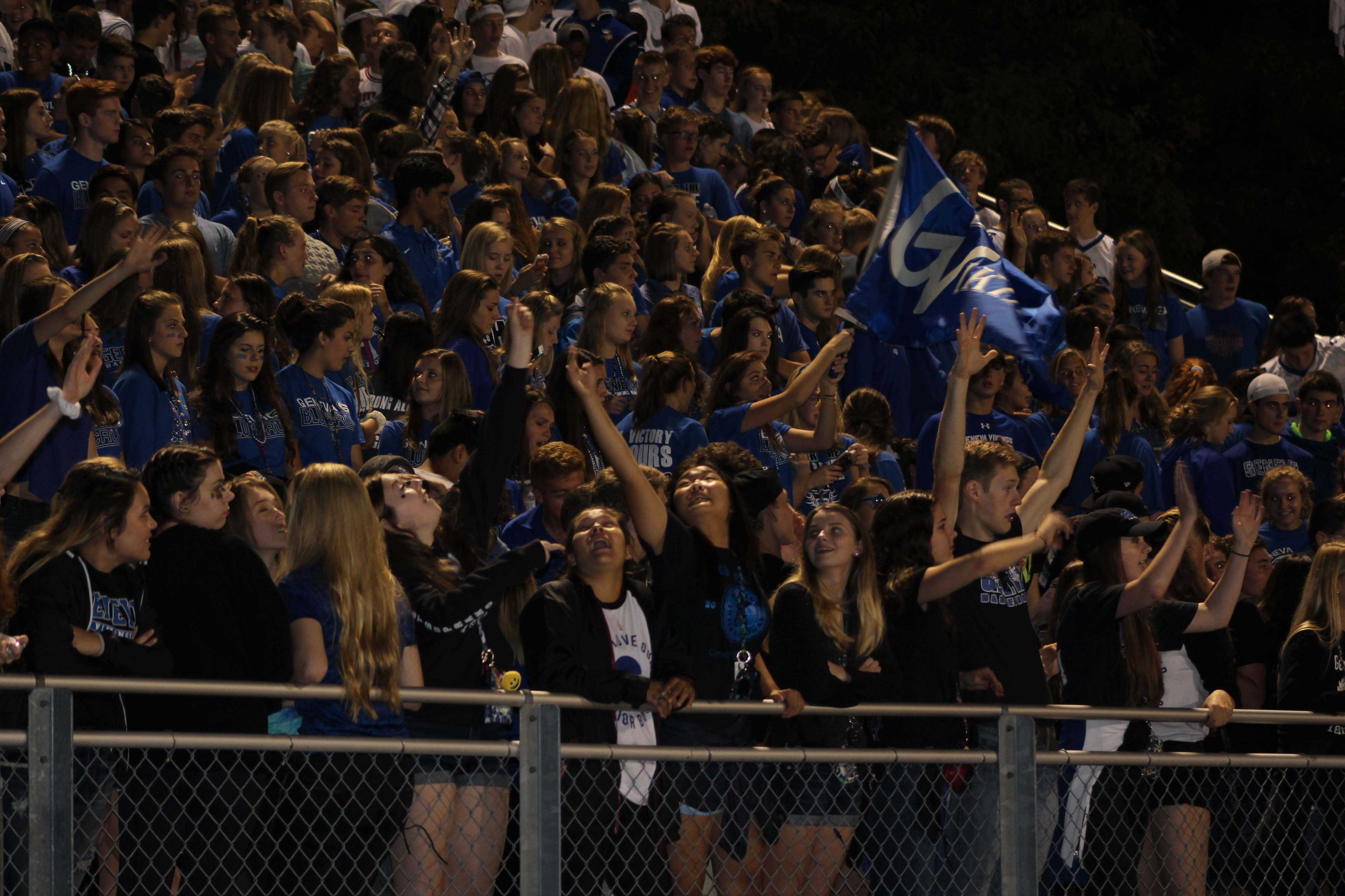 2016 Football Fan Sections: Geneva vs. Larkin – Voyager